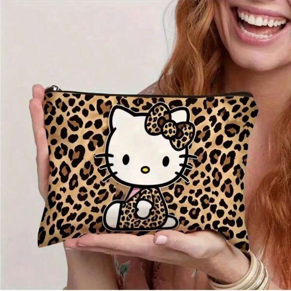 NEW Hello Kitty Leopard Print Cosmetic Bag/Pouch